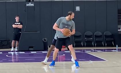 Ο Κουφός νίκησε σε μονό τον Χιλντ (video)