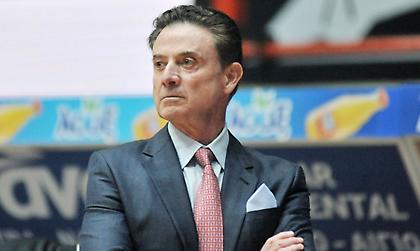 Τιτίβισμα Πιτίνο: «Χτυπημένοι, αλλά τα παιδιά θα τα καταφέρουν»