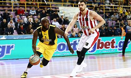 Ανέβασε ρυθμούς και παίζει κόντρα στον Ολυμπιακό ο Τζέιμς