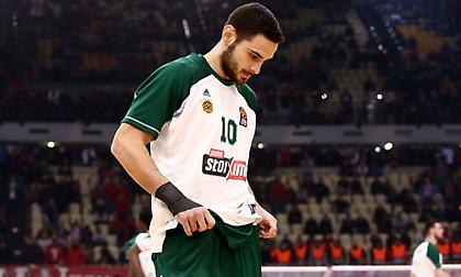 Η επιστροφή Παπαπέτρου στο ΣΕΦ ως αντιπάλου (pics)