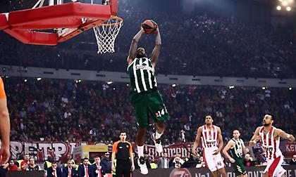 Γκιστ: «Δεν παίξαμε δυνατά και έξυπνα, είμαστε σε δύσκολη θέση»