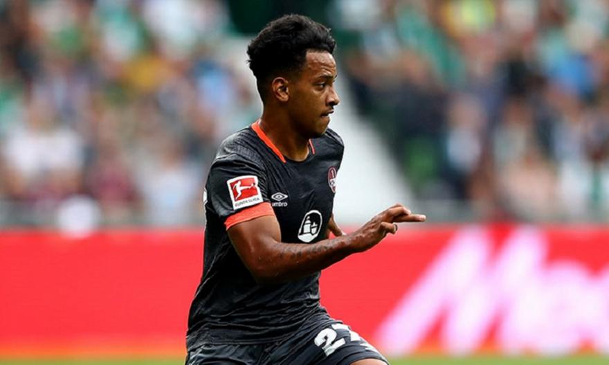 «Επαφές ΑΕΚ με Σπόρτινγκ για τον Περέιρα»