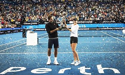 Η Ελβετία των Φέντερερ-Μπέντσιτς σήκωσε το Hopman Cup