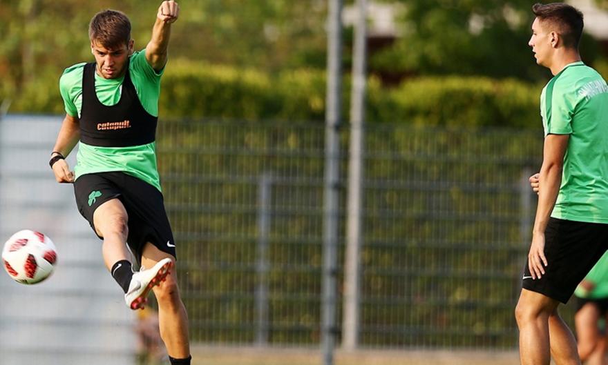 Κάκωση στο γόνατο έδειξε η μαγνητική για Αποστολάκη