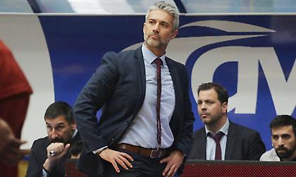 Ζιάγκος: «Προσβλητική η εικόνα του πρώτου ημιχρόνου»