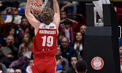 Νίκησε και τις απουσίες η Αρμάνι