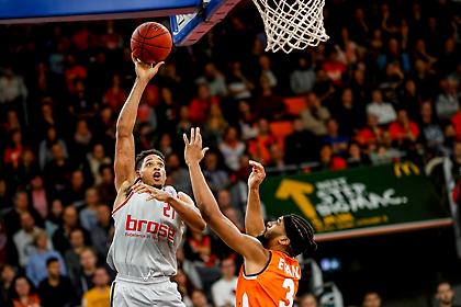 Μεγάλη νίκη για Μπάμπεργκ εν όψει ΑΕΚ