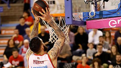 Άνετη νίκη για Μπασκόνια εν όψει ΣΕΦ