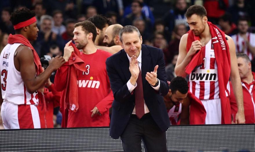 Μπλατ: «Περήφανοι γι’ αυτό που είναι ο Σπανούλης»