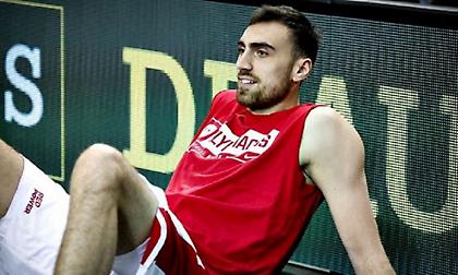 Μιλουτίνοφ στο Eurohoops: «Ποτέ δεν μάζεψα τόσα ριμπάουντ, ούτε όταν ήμουν στο παιδικό»