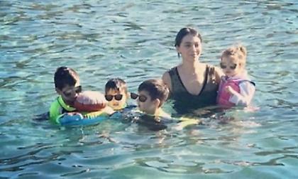 Η οικογένεια Σπανούλη βούτηξε (και φέτος) στα Θεοφάνεια! (video)