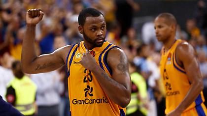 Πάει από Γκραν Κανάρια σε Καρσίγιακα ο Έβανς