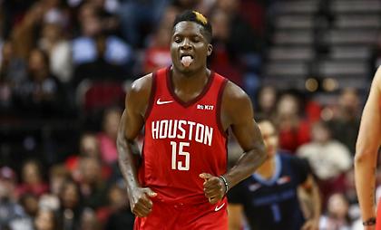 Η βραδιά καριέρας του Καπελά (video)