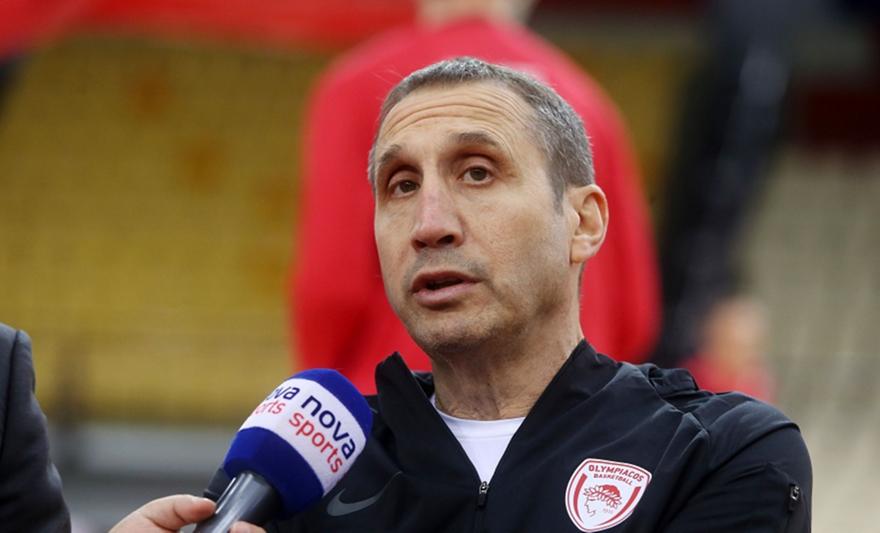 Ζέρβας: «Οι νίκες και η καλή παρουσία των γκαρντ δεν φέρνουν βιασύνη για προσθήκη»