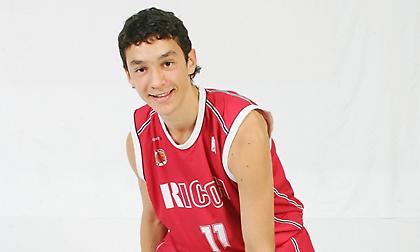 Σαν σήμερα το ντεμπούτο του Γιουλ στην ACB (video)