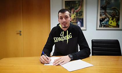 «Έδεσε» Βουλγαρόπουλο ο Άρης