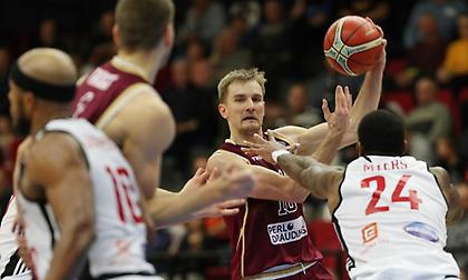 Έδωσαν την πρόκριση στην ΑΕΚ Νίμπουρκ, Ντιζόν