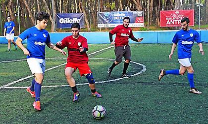 Ποδαρικό στο πρωτάθλημα Gillette Unileague!