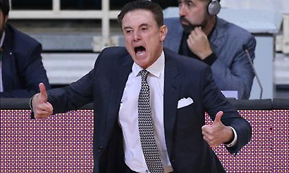 Φάση τύπου… Ντουράντ στο ΟΑΚΑ: Ο Κινγκ πάτησε ένα μέτρο έξω, αλλά οι διαιτητές δεν έδωσαν τίποτα!