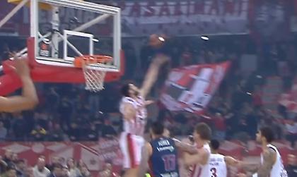 Η τάπα της αγωνιστικής από Παπανικολάου (video)