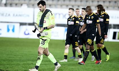 Πόσο μπορεί να αντέξει ακόμη η ΑΕΚ, την κατάθλιψη;