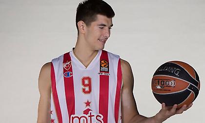 Ενίσχυση με Μίτροβιτς για Μούρθια