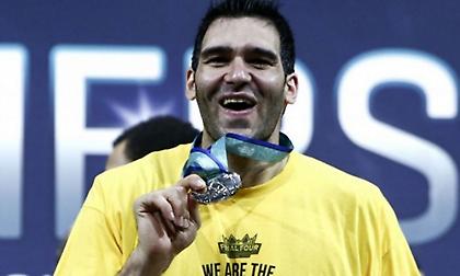 Τιμά Μαυροειδή η ΑΕΚ στο ματς με τον Κολοσσό