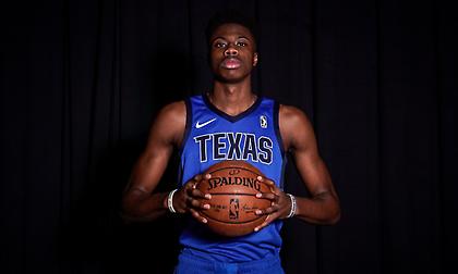 Καλή παρουσία αλλά σε ήττα από Κ. Αντετοκούνμπο (video)