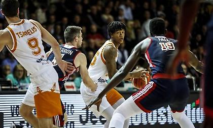 Ρίον Μπράουν: Από την Πάτρα, στο επίκεντρο του Basketball Champions League! (vids)