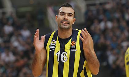 Φενέρ: «Χρόνια πολλά, Κώστα!»