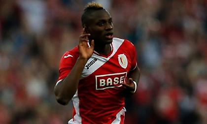 Προτάσεις από MLS και Τουρκία για Εμποκού