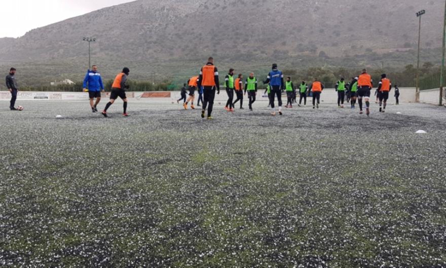 Προπόνηση με Ντίνα, Μεγιάδο και… χαλάζι στον ΟΦΗ