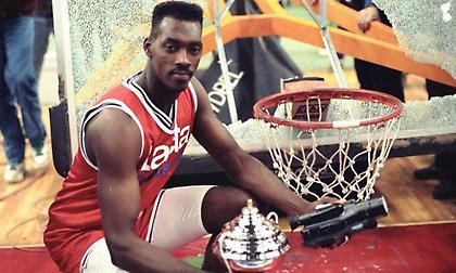 ΕΣΑΚΕ-Αφιέρωμα: Ο Χάτσον, το σπασμένο ταμπλό και το 1ο All Star Game