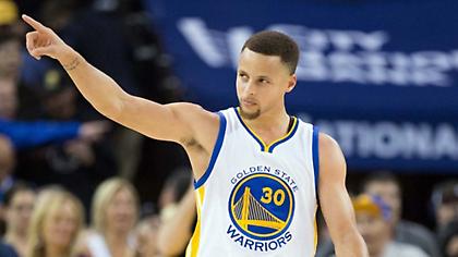 Νέο ρεκόρ από τον «καυτό» Στεφ Κάρι