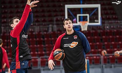 Επιστροφές στην Μπασκόνια ενόψει Αρμάνι