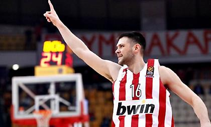 Ολυμπιακός: Τρομερή αμυντική επίδοση στο 1ο ημίχρονο με Χίμκι!