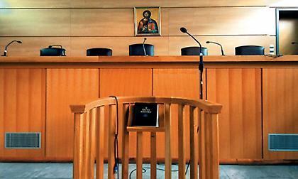 LIVE: Οι αποφάσεις για το σκάνδαλο Koriopolis