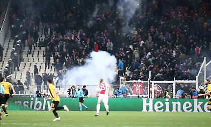 Δεκτό το αίτημα της ΑΕΚ για ακρόαση στην UEFA - Πότε εκδικάζεται η υπόθεση των επεισοδίων με Άγιαξ