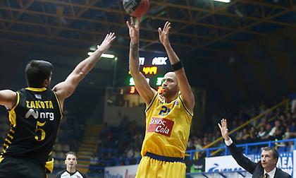 Βασιλόπουλος: «Καμία σχέση με την πρεμιέρα η ΑΕΚ. Θα θέλει να πάρει το… αίμα της πίσω»