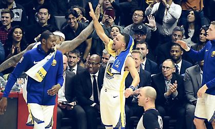 Το έβαλε και έτσι ο Κάρι! (video)