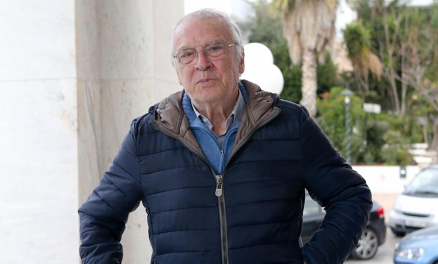 Σάββας: «Απορώ πώς ο ΠΑΣ έχασε με τέτοιο σκορ από την ΑΕΚ»