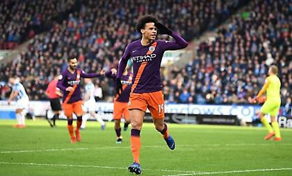 Συνέχισε με πάρτι την καταδίωξη της Λίβερπουλ η Σίτι