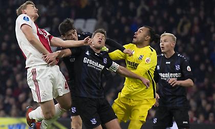 Σοκ στο 91’ για Άγιαξ έπειτα από ματσάρα και… χαμόγελα για Αϊντχόφεν