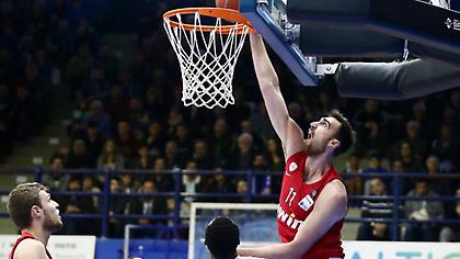 Έγραψε ιστορία ο Μιλουτίνοφ