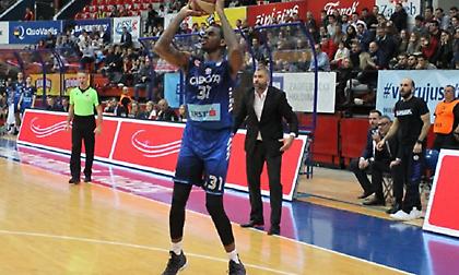 Έφτασε στη Θεσσαλονίκη ο Τζέφερσον για τον ΠΑΟΚ (pic)