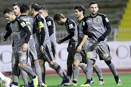 Διέλυσε τη Δόξα η ΑΕΚ Λάρνακας