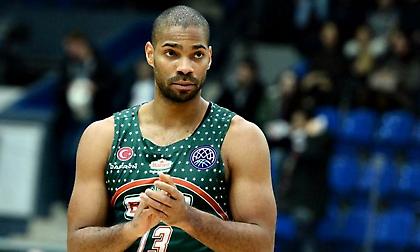 Γκάρι Νιλ: Αλλάζει τη μοίρα της Μπάνβιτ στο BCL!