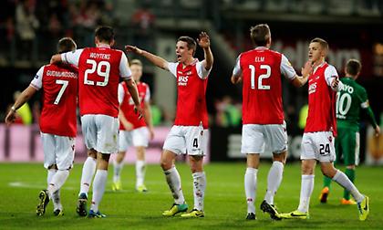 «Καθάρισε» τη Φίτεσε και πήγε ημιτελικά η Αλκμααρ