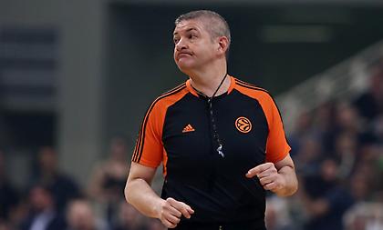 Ο Λαμόνικα στο Φενέρ-Ολυμπιακός