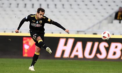 «Ζωγράφισε» το 1-0 ο Γκάλο για την ΑΕΚ  (video)